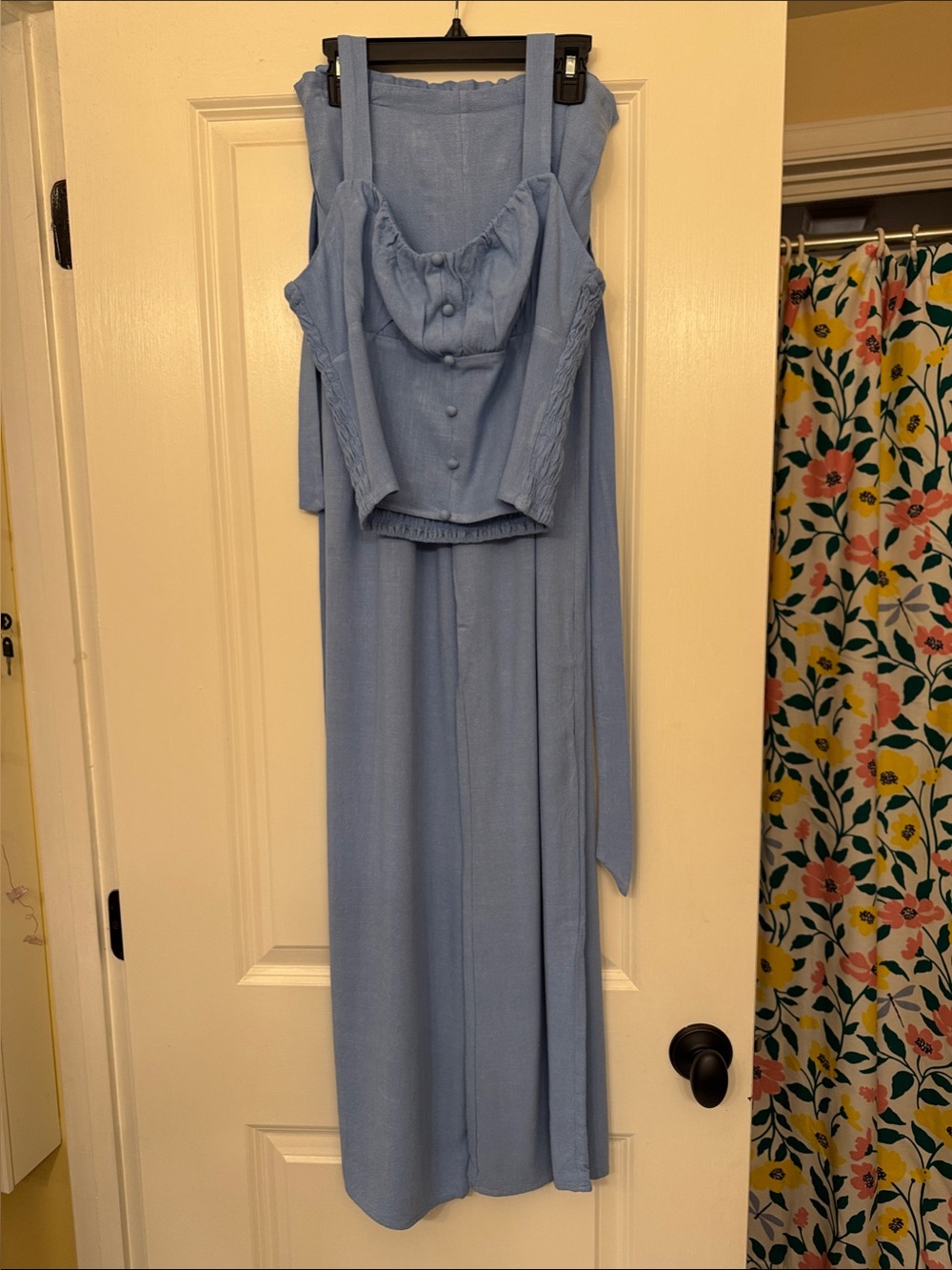 Super Cute Wide Leg Pantsuit With Cropped Top